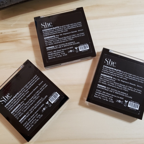 She Makeup 9 Color Eyeshadow Palette Mini Portable Sizes 3 Styles to Choose From - Picture 6 of 10